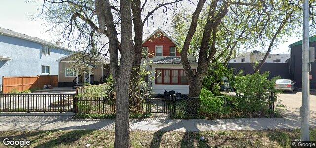 Photo of 709 Lipton Street in Winnipeg, Manitoba