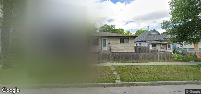 Larawan ng 736 Toronto Street sa Winnipeg, Manitoba