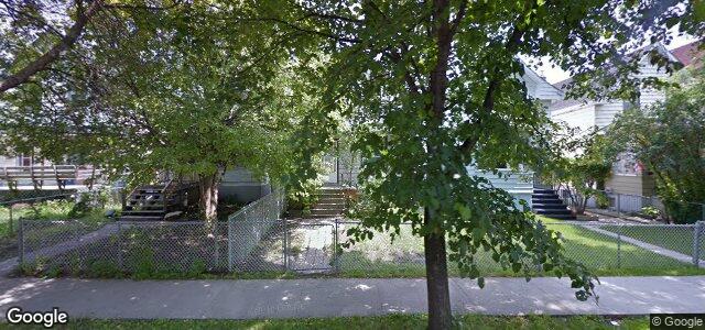 Photo of 923 Banning Street in Winnipeg, Manitoba