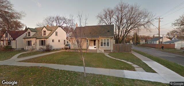 319 Woodlawn Street（加拿大曼尼托巴省温尼伯市）房屋照片