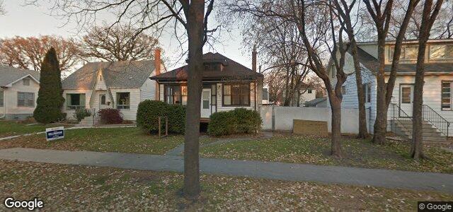 363 Woodlawn Street（加拿大曼尼托巴省温尼伯市）房屋照片