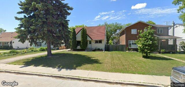 Larawan ng 384 Guildford Street sa Winnipeg, Manitoba
