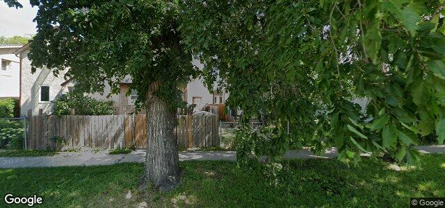 435 Flora Avenue（加拿大曼尼托巴省温尼伯市）房屋照片