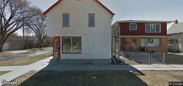 Larawan ng 540 Stella Avenue sa Winnipeg, Manitoba