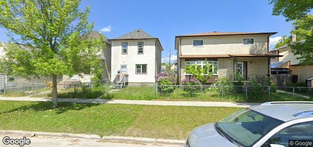 559 Flora Avenue（加拿大曼尼托巴省温尼伯市）房屋照片