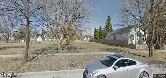 559 Stella Avenue（加拿大曼尼托巴省温尼伯市）房屋照片