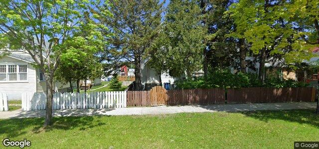 Photo of 575 Flora Avenue in Winnipeg, Manitoba