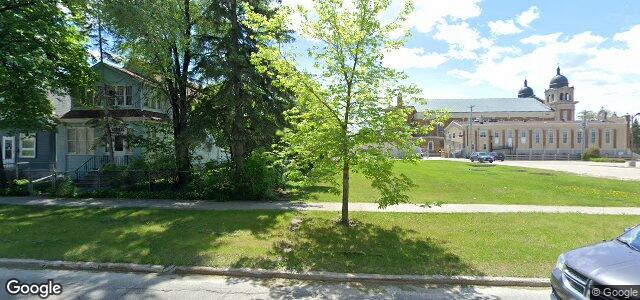 576 Flora Avenue（加拿大曼尼托巴省温尼伯市）房屋照片