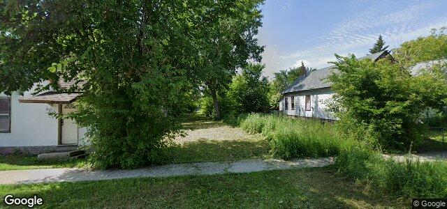 672 Flora Avenue（加拿大曼尼托巴省温尼伯市）房屋照片