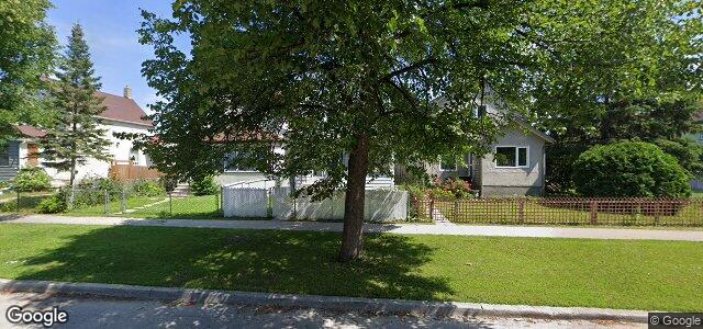 693 Stella Avenue（加拿大曼尼托巴省温尼伯市）房屋照片