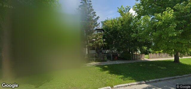 719 Flora Avenue（加拿大曼尼托巴省温尼伯市）房屋照片