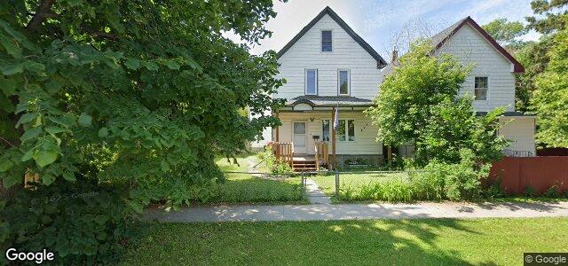 724 Stella Avenue（加拿大曼尼托巴省温尼伯市）房屋照片