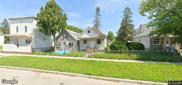 725 Stella Avenue（加拿大曼尼托巴省温尼伯市）房屋照片