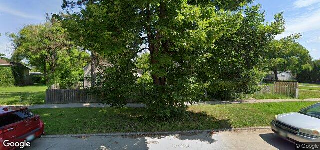 741 Stella Avenue（加拿大曼尼托巴省温尼伯市）房屋照片