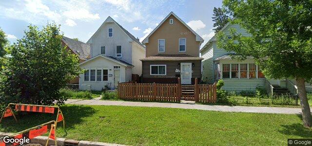 766 Flora Avenue（加拿大曼尼托巴省温尼伯市）房屋照片