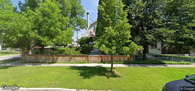 857 Flora Avenue（加拿大曼尼托巴省温尼伯市）房屋照片