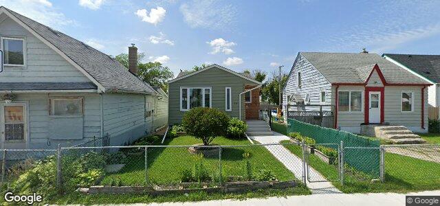 Larawan ng 938 Selkirk Avenue sa Winnipeg, Manitoba