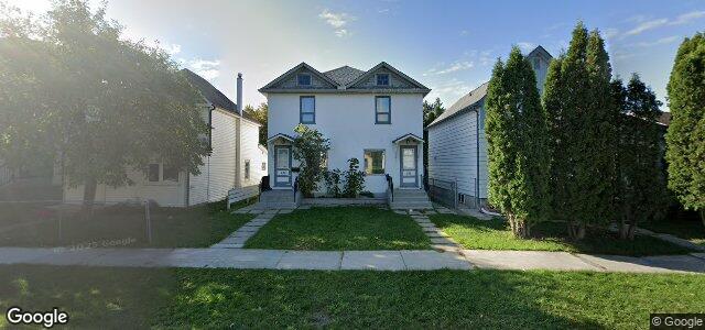 Photo of 528 Kavanagh Street in Winnipeg, Manitoba