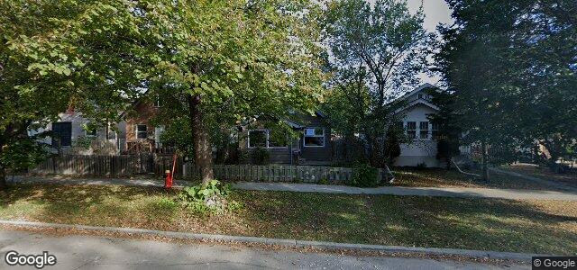 Larawan ng 529 Doucet Street sa Winnipeg, Manitoba