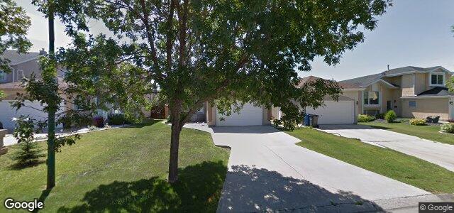 16 Eaglemere Drive（加拿大曼尼托巴省温尼伯市）房屋照片