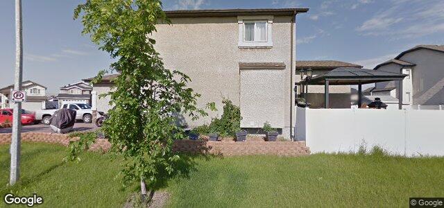 211 Golden Eagle Drive（加拿大曼尼托巴省温尼伯市）房屋照片