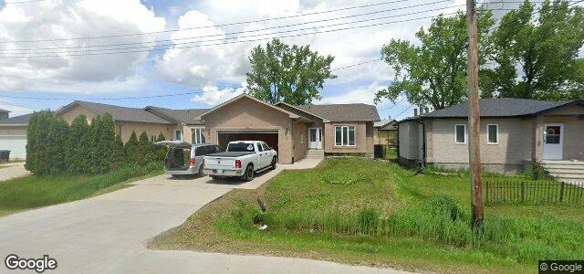 235 Grassie Boulevard（加拿大曼尼托巴省温尼伯市）房屋照片