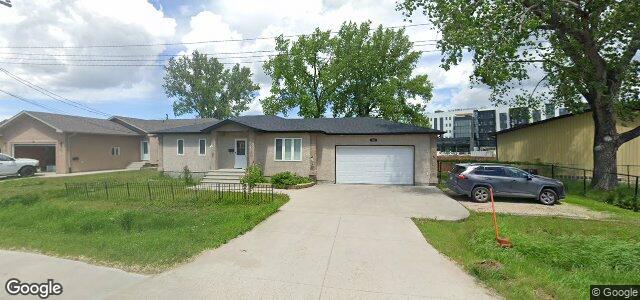 243 Grassie Boulevard（加拿大曼尼托巴省温尼伯市）房屋照片