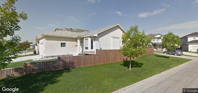 28 Routly Road（加拿大曼尼托巴省温尼伯市）房屋照片