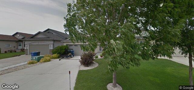 51 Walter Piper Grove（加拿大曼尼托巴省温尼伯市）房屋照片