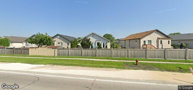 63 Walter Piper Grove（加拿大曼尼托巴省温尼伯市）房屋照片