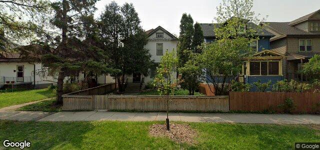Photo of 570 Warsaw Avenue in Winnipeg, Manitoba
