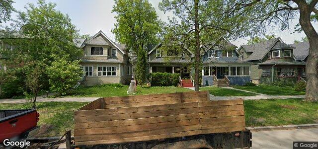 689 Jessie Avenue（加拿大曼尼托巴省温尼伯市）房屋照片