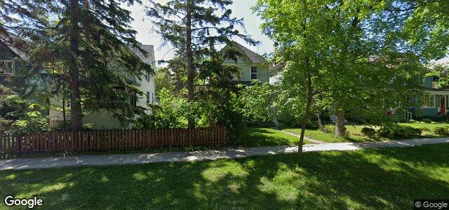 806 Jessie Avenue（加拿大曼尼托巴省温尼伯市）房屋照片