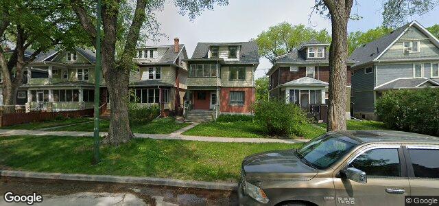 Photo of 911 Jessie Avenue in Winnipeg, Manitoba
