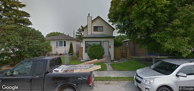 Photo of 819 Herbert Avenue in Winnipeg, Manitoba