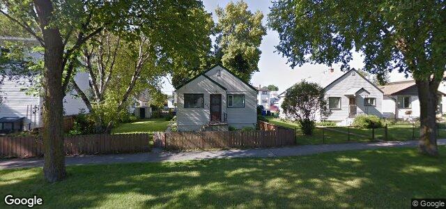 Photo of 872 Beach Avenue in Winnipeg, Manitoba