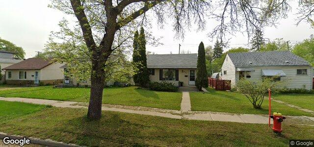 792 Weatherdon Avenue（加拿大曼尼托巴省温尼伯市）房屋照片