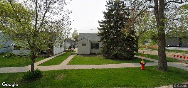 818 Weatherdon Avenue（加拿大曼尼托巴省温尼伯市）房屋照片