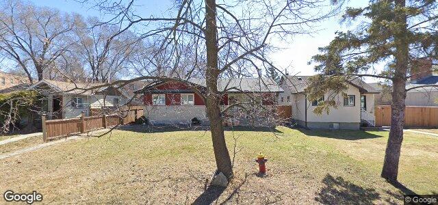 18 Mager Drive（加拿大曼尼托巴省温尼伯市）房屋照片