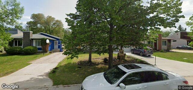 103 Woodfield Bay（加拿大曼尼托巴省温尼伯市）房屋照片