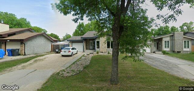 118 Woodview Bay（加拿大曼尼托巴省温尼伯市）房屋照片