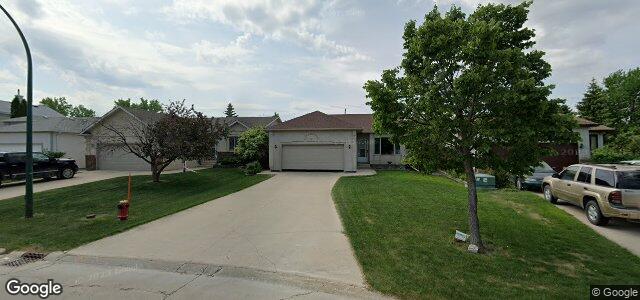 120 Coopman Crescent（加拿大曼尼托巴省温尼伯市）房屋照片