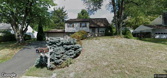 124 Brittany Drive（加拿大曼尼托巴省温尼伯市）房屋照片