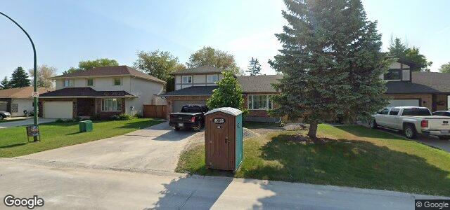 Photo of 131 Mayfield Crescent in Winnipeg, Manitoba