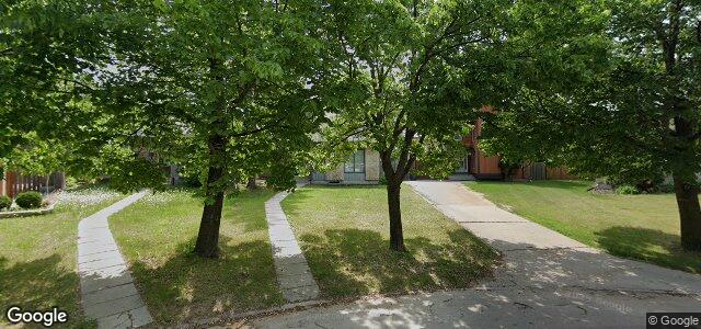 30 Woodfield Bay（加拿大曼尼托巴省温尼伯市）房屋照片