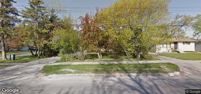 532 Elmhurst Road（加拿大曼尼托巴省温尼伯市）房屋照片