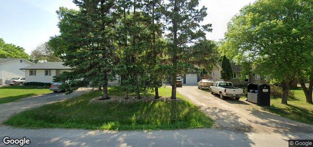 645 Elmhurst Road（加拿大曼尼托巴省温尼伯市）房屋照片