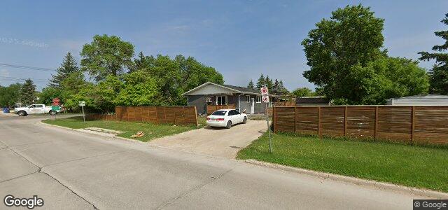 685 Elmhurst Road（加拿大曼尼托巴省温尼伯市）房屋照片