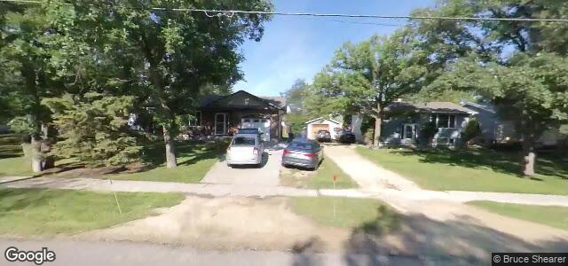 694 Elmhurst Road（加拿大曼尼托巴省温尼伯市）房屋照片