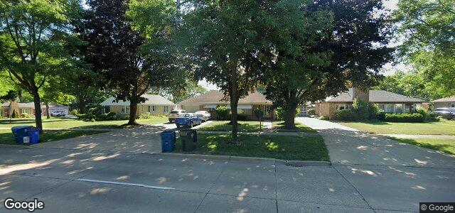 703 Elmhurst Road（加拿大曼尼托巴省温尼伯市）房屋照片